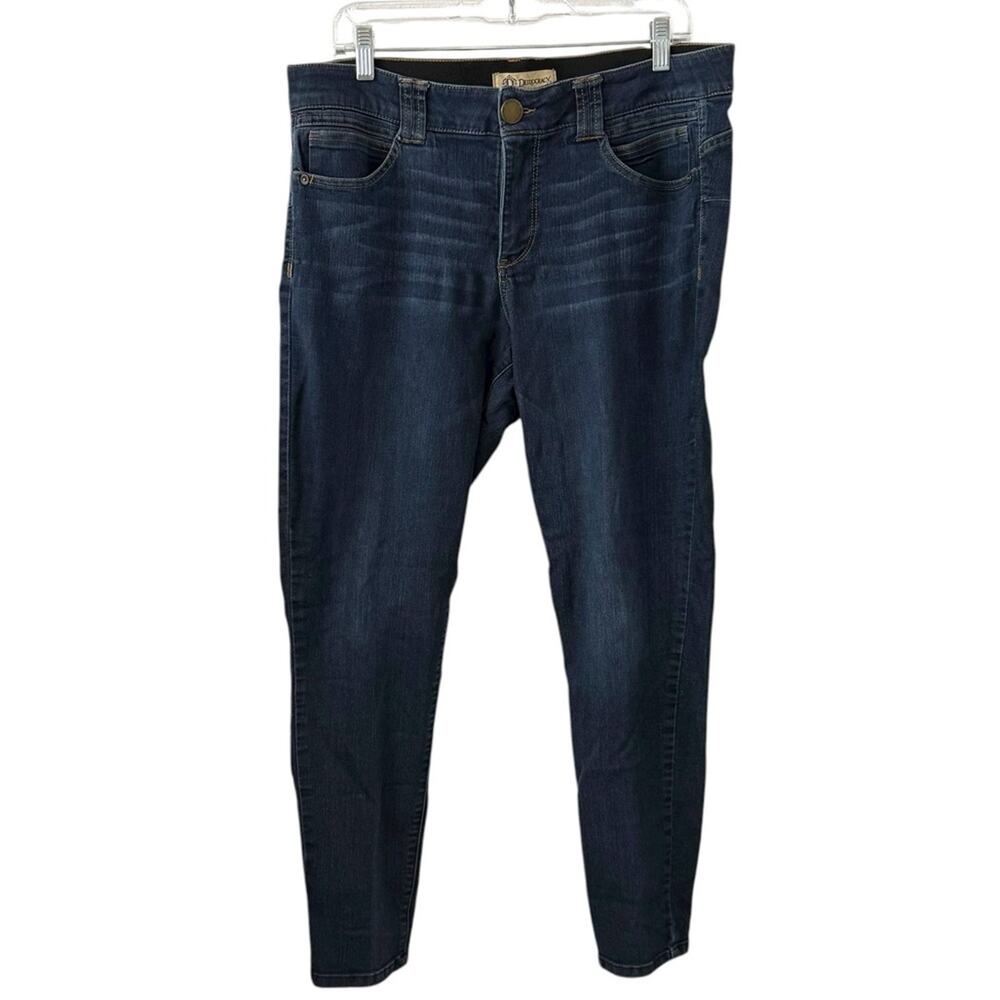 Democracy Women’s Ab Technology Skinny Jeans – Size 14 Dark Wash